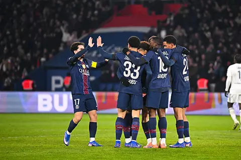 الدوري الفرنسي..باريس سان جيرمان 2-0 مارسيليا.. انتهاء الشوط الأول